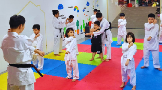 CHIÊU SINH LỚP VÕ KARATE